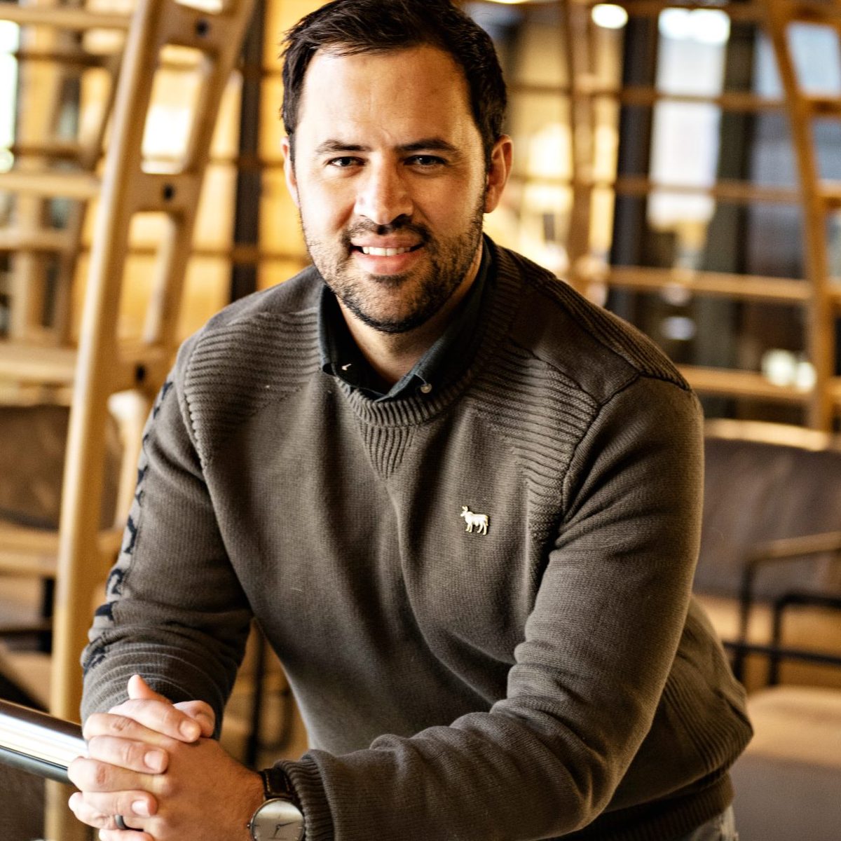 Dirk Pistorius, Atterbury’s new legal manager