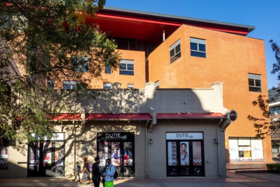 print-hi-res-newtown-precinct-franz-rabe-natural-photography-0823390010-16-scaled
