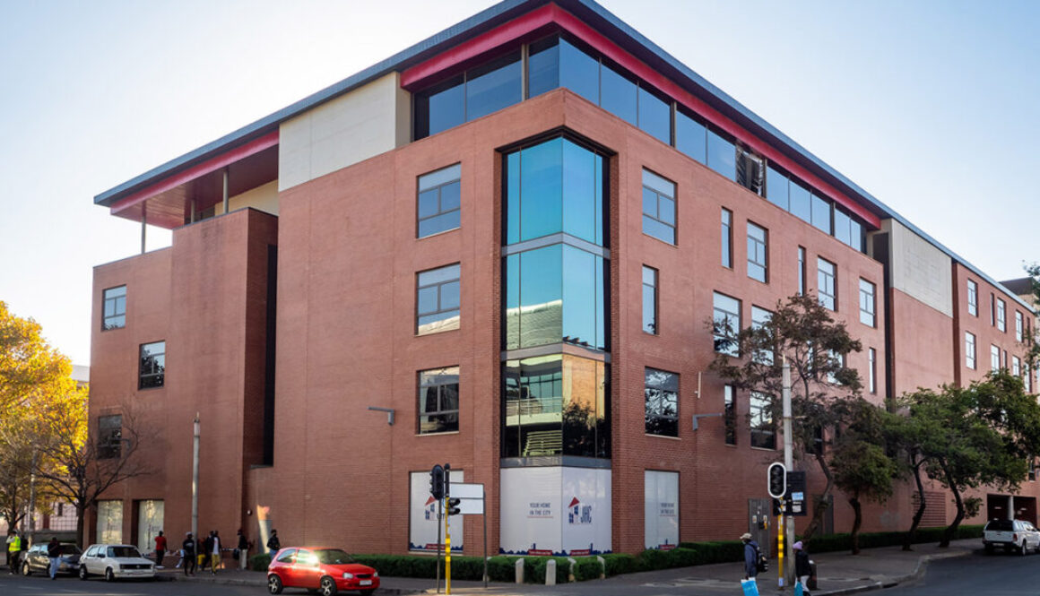 print-hi-res-newtown-precinct-franz-rabe-natural-photography-0823390010-22-1
